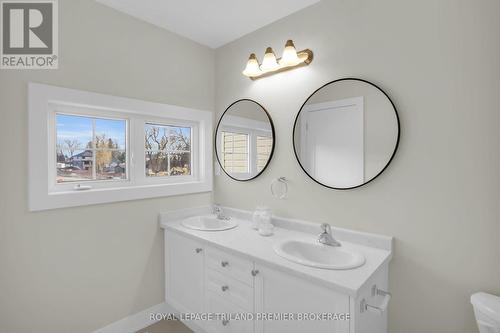 2657 Bobolink Lane, London, ON - Indoor Photo Showing Bathroom