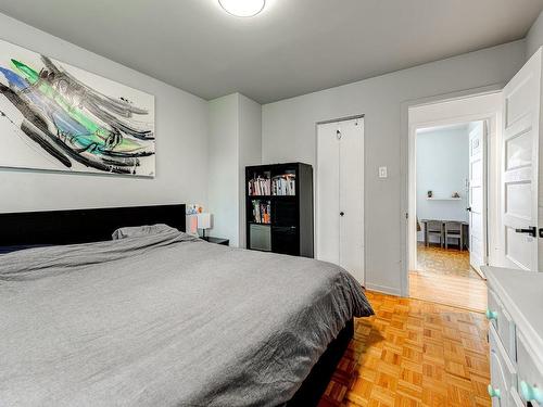 Master bedroom - 3084 Rue Robitaille, Longueuil (Le Vieux-Longueuil), QC - Indoor Photo Showing Bedroom