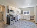 302 Poplar Street, Kamloops, BC  - Indoor Photo Showing Kitchen 