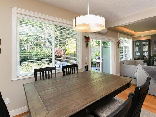 A-2511 Steele Cres, Courtenay, BC - Indoor Photo Showing Dining Room