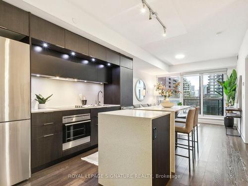 510-170 Sumach St, Toronto, ON - Indoor Photo Showing Kitchen With Stainless Steel Kitchen With Upgraded Kitchen