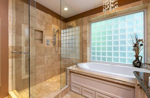2638 Centennial Drive, Blind Bay, BC - Indoor Photo Showing Bathroom