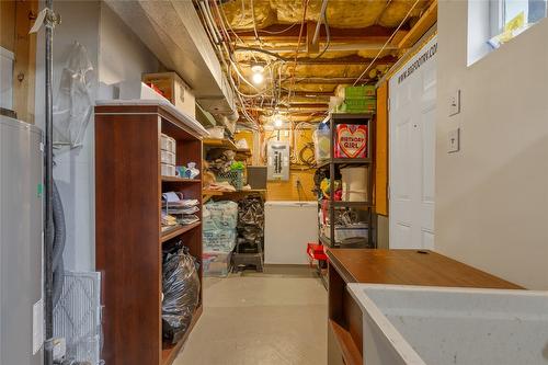 2806 15 Street, Vernon, BC - Indoor Photo Showing Basement