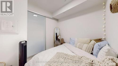 1511 - 158 Front Street E, Toronto, ON - Indoor Photo Showing Bedroom