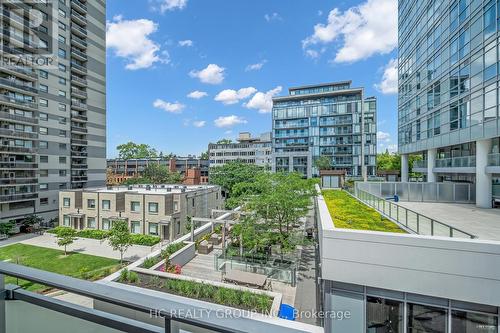 302 - 238 Davenport Road, Toronto, ON - Outdoor With View