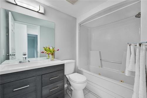 240 Quigley Road|Unit #204, Hamilton, ON - Indoor Photo Showing Bathroom