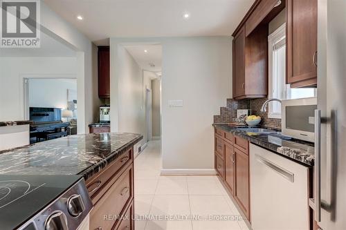 269 Winnett Avenue, Toronto, ON - Indoor Photo Showing Kitchen