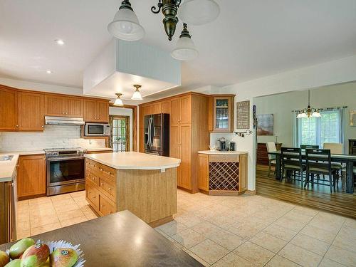 Kitchen - 712 Rue Alain, Saint-Colomban, QC - Indoor Photo Showing Kitchen