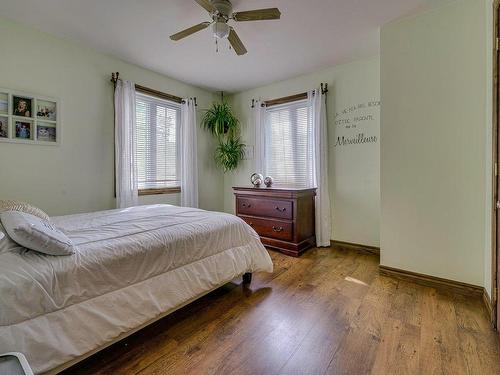 Bedroom - 712 Rue Alain, Saint-Colomban, QC - Indoor Photo Showing Bedroom