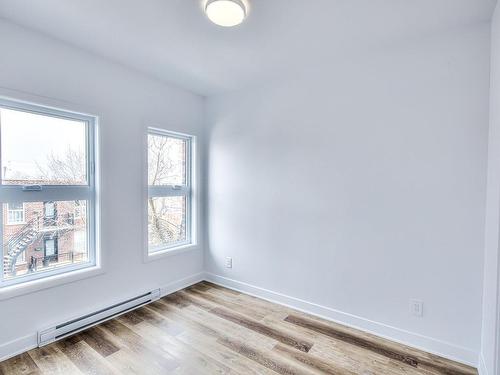 Bedroom - 6281  - 6285 Rue Mazarin, Montréal (Le Sud-Ouest), QC - Indoor Photo Showing Other Room