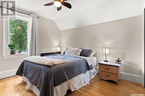 1939 Rae Street, Regina, SK - Indoor Photo Showing Bedroom