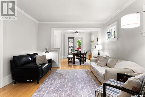 1939 Rae Street, Regina, SK - Indoor Photo Showing Living Room