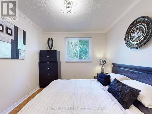 114 Granada Crescent, Toronto, ON - Indoor Photo Showing Bedroom