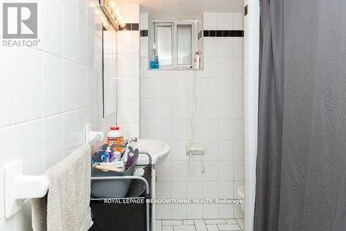 45 Vinci Crescent, Toronto, ON - Indoor Photo Showing Bathroom