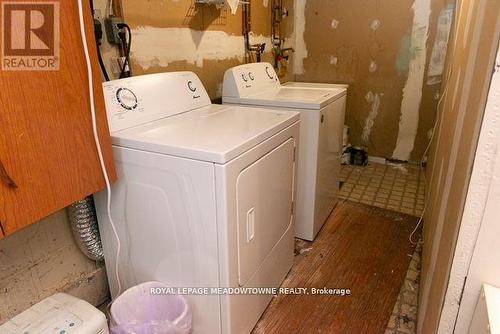 45 Vinci Crescent, Toronto, ON - Indoor Photo Showing Laundry Room