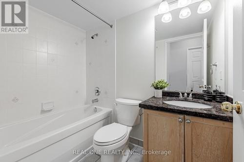 3307 - 23 Hollywood Avenue, Toronto, ON - Indoor Photo Showing Bathroom