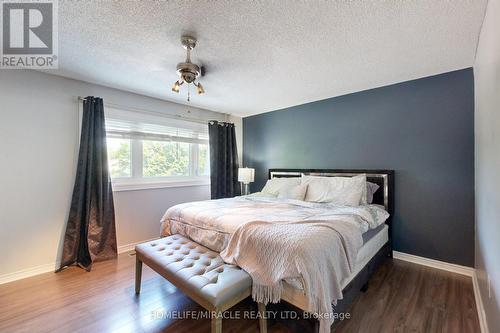 1593 Geta Circle, Pickering, ON - Indoor Photo Showing Bedroom