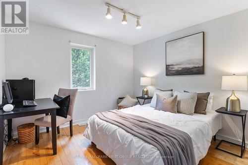 18 Shoreview Drive, Toronto, ON - Indoor Photo Showing Bedroom