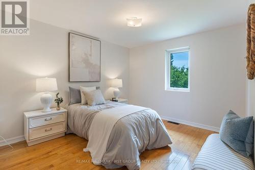 18 Shoreview Drive, Toronto, ON - Indoor Photo Showing Bedroom