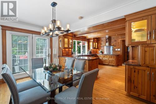 5086 Main Street, Clarington, ON - Indoor Photo Showing Dining Room