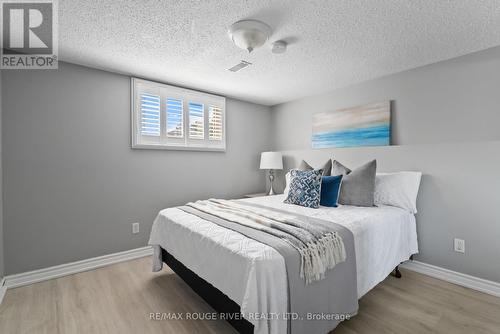 65 Homefield Square, Clarington, ON - Indoor Photo Showing Bedroom