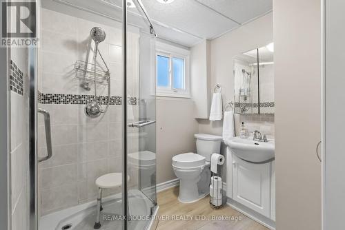 65 Homefield Square, Clarington, ON - Indoor Photo Showing Bathroom