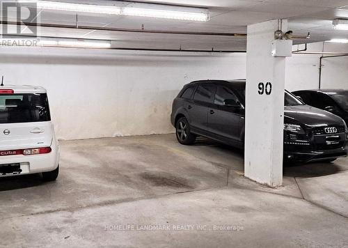 A13 - 108 Finch Avenue W, Toronto, ON - Indoor Photo Showing Garage