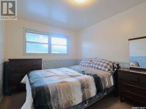 1003 King Street, Rosetown, SK - Indoor Photo Showing Bedroom