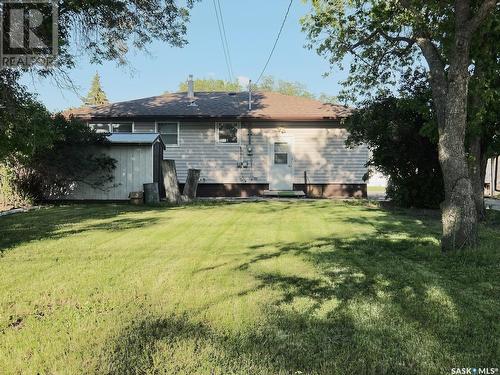 1003 King Street, Rosetown, SK - Outdoor