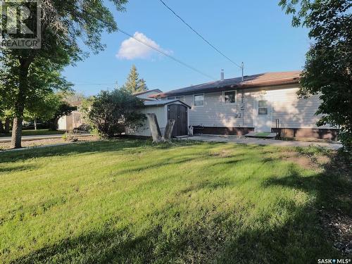 1003 King Street, Rosetown, SK - Outdoor