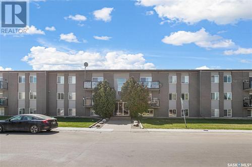 9 2 Summers Place, Saskatoon, SK - Outdoor With Facade