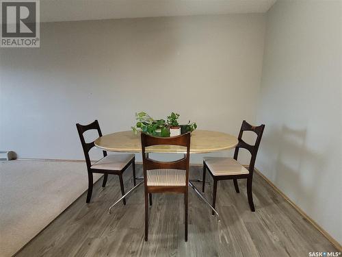 130 425 115Th Street E, Saskatoon, SK - Indoor Photo Showing Dining Room