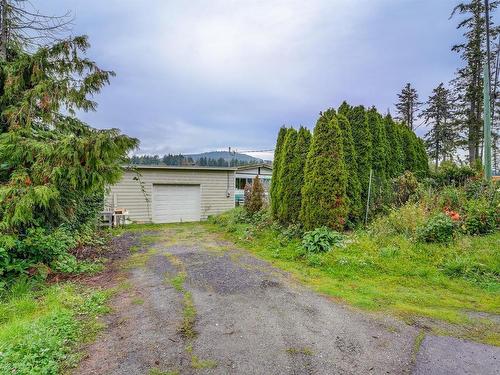 8214 East Saanich Rd, Central Saanich, BC 