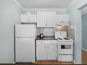 202-345 Morison Ave, Parksville, BC  - Indoor Photo Showing Kitchen 