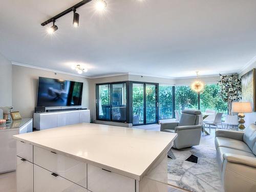 Kitchen - 203-4450 Prom. Paton, Laval (Chomedey), QC - Indoor Photo Showing Living Room