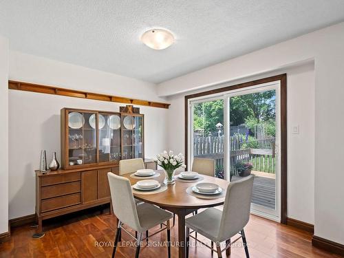 1213 Gloucester Sq, Pickering, ON - Indoor Photo Showing Dining Room