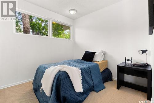 2920 Grant Road, Regina, SK - Indoor Photo Showing Bedroom