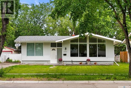 2920 Grant Road, Regina, SK - Outdoor