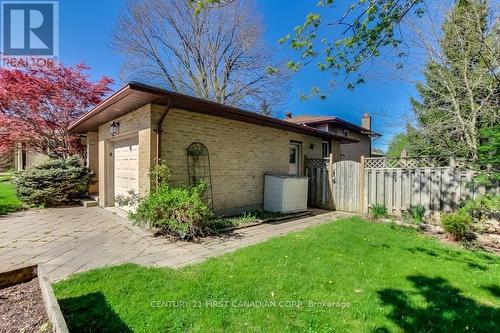 243 Walmer Grove, London, ON - Outdoor