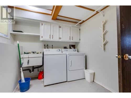5463 Simon Fraser Avenue, Prince George, BC - Indoor Photo Showing Laundry Room
