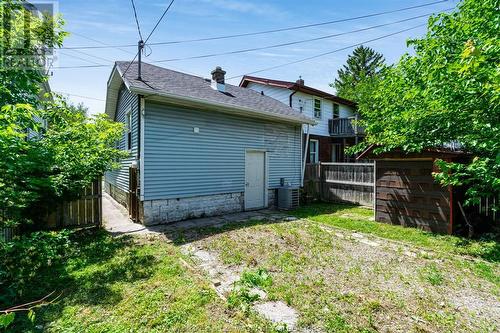 242 Josephine Avenue, Windsor, ON - Outdoor