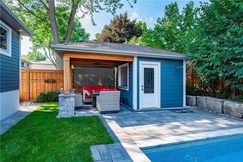 411 Sunset Drive, Oakville, ON - Outdoor