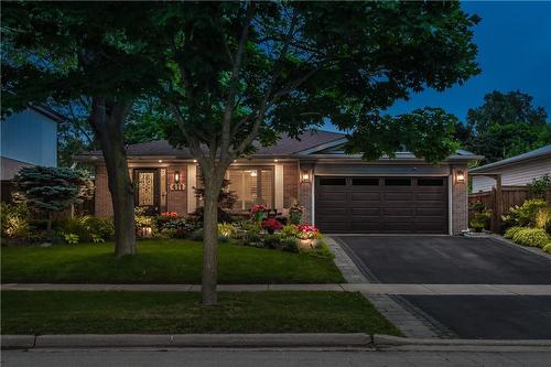 411 Sunset Drive, Oakville, ON - Outdoor