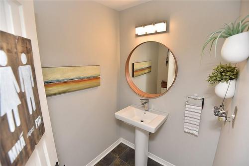 4217 Gleneagles Court, Burlington, ON - Indoor Photo Showing Bathroom