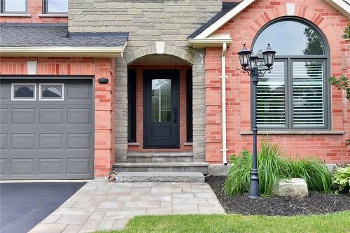 4217 Gleneagles Court, Burlington, ON - Outdoor With Facade