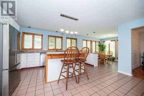 Huge kitchen with loads of counter and cupboard space - 224 Thomas Street, Deep River, ON - Indoor