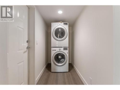 2922 Wilson Street Unit# 101, Penticton, BC - Indoor Photo Showing Laundry Room