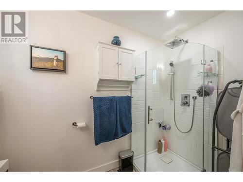 1458 Penticton Avenue Unit# 191, Penticton, BC - Indoor Photo Showing Bathroom