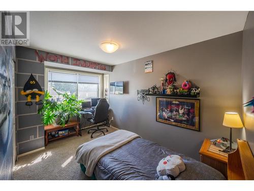 1458 Penticton Avenue Unit# 191, Penticton, BC - Indoor Photo Showing Bedroom