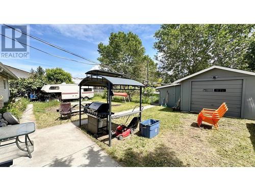 255 Gerstmar Road, Kelowna, BC - Outdoor